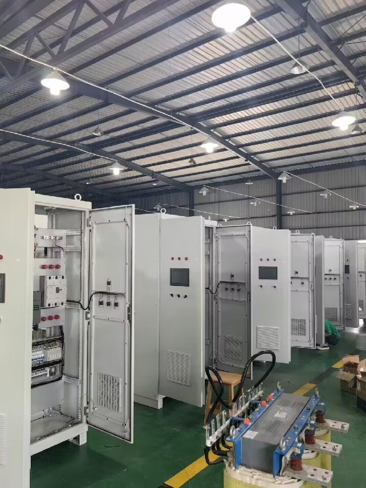 三相电力调解器带变压器输出不平衡是什么原因？？？？？？