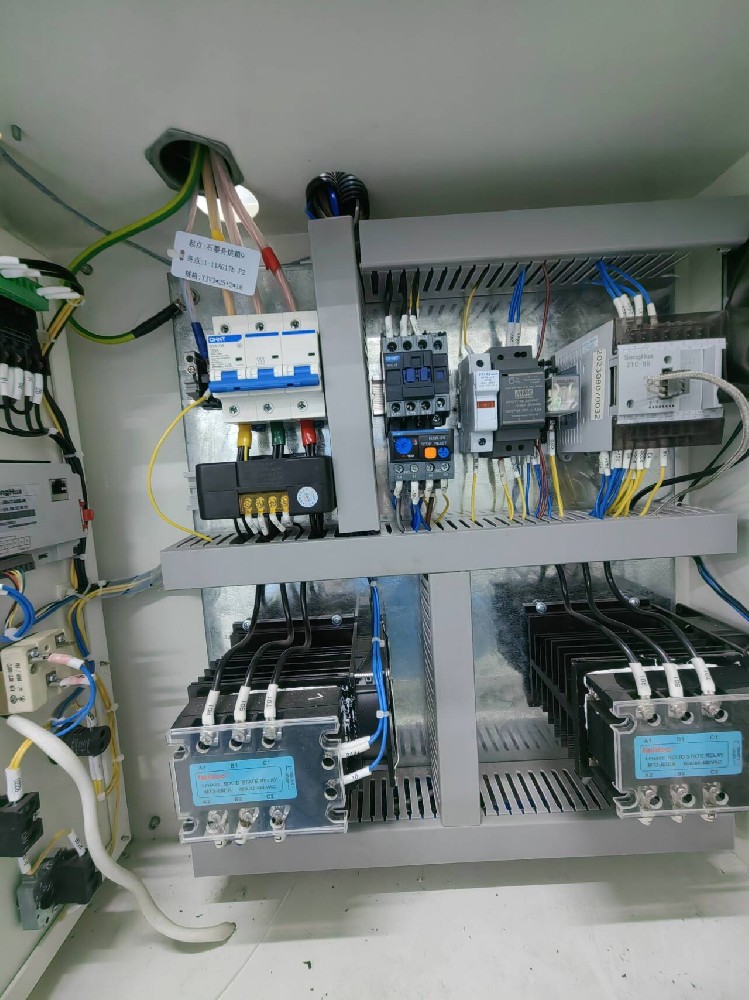 固态继电器与电力调解器区别？？？