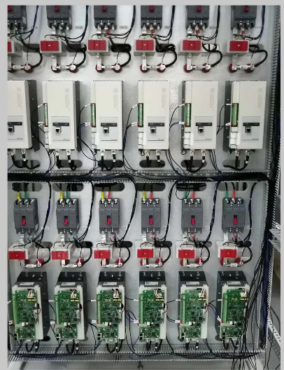 在电力调解器领域，，，，，有哪些最新的立异或手艺趋势值得关注？？？？？？