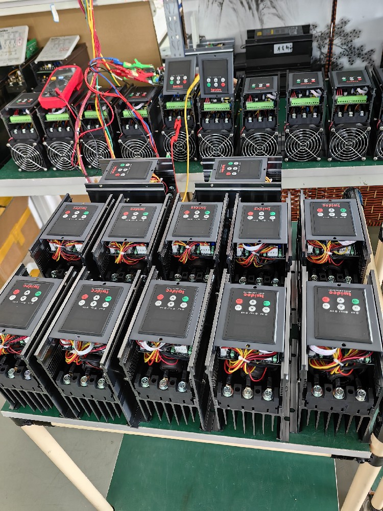 冬季情形温度过低，，，，电力调解器启动难题，，，，有什么有用的预热要领或步伐？？？